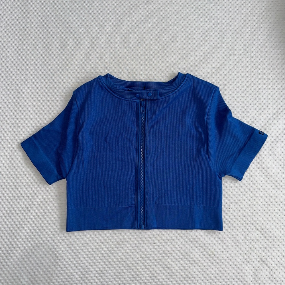 NWT SET Active workout top